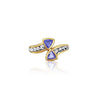 Bague en or jaune et blanc 14k avec tanzanite taillée en triangle courbé