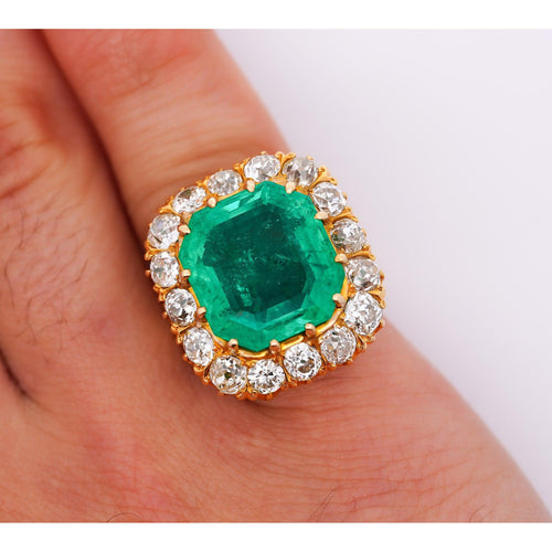 14.51 Carat Insignificant Oil Colombian Emerald & Old Euro Cut Diamond Halo Ring