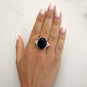 15 Carat Oval Amethyst and Pearl 18K Gold Retro Statement Ring – Assay Jewelers