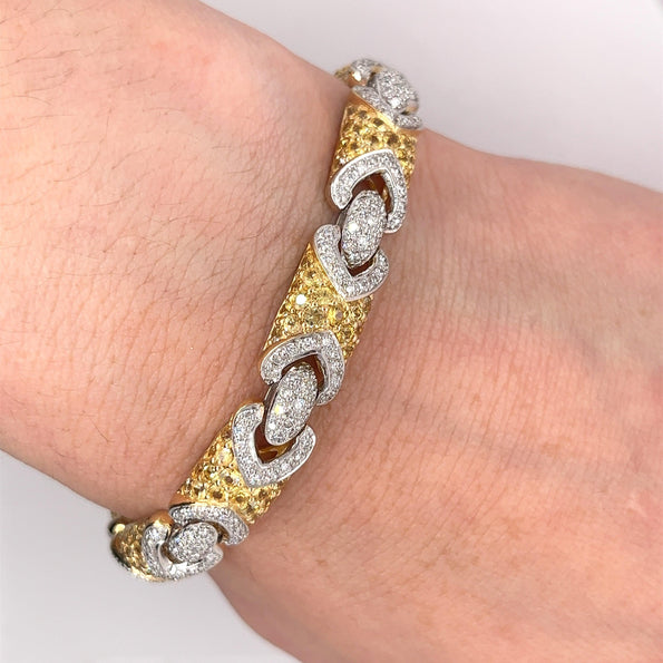 Bracelet en or 18K pavé bicolore avec diamants naturels taille ronde et saphir jaune