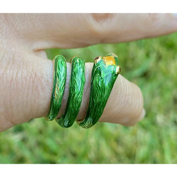 Ring serpente in oro 18K e smalto verde – Assay Jewelers