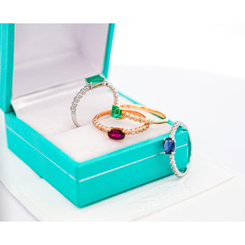 18K Solid Gold Thin Ribbed Textured Band Emerald, Ruby, Or Sapphire Ring – Assay Jewelers
