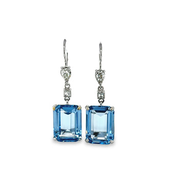 Orecchini pendenti in oro bianco 18K con spinello taglio smeraldo e diamanti – Assay Jewelers