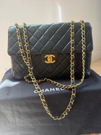 1990s Chanel Vintage Jumbo Single Flap Quilted Lambskin 24k Plated CC Logo – Assay Jewelers
