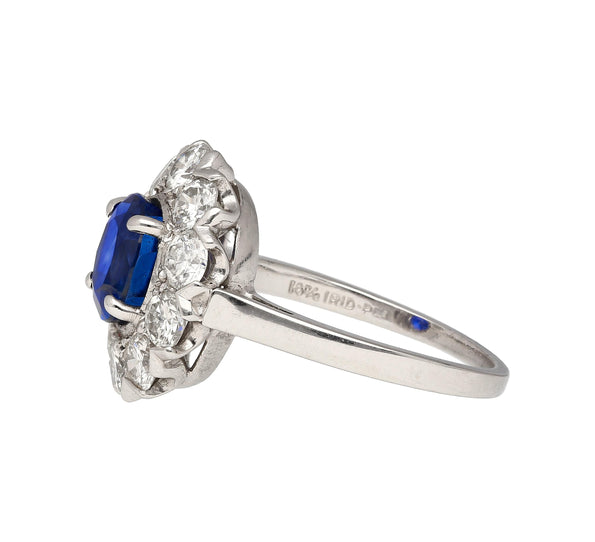 1.89 Carat Oval Kashmir Blue Sapphire & Diamond Platinum Art Deco Vintage Ring