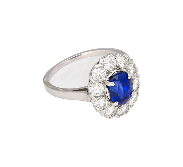 1.89 Carat Oval Kashmir Blue Sapphire & Diamond Platinum Art Deco Vintage Ring