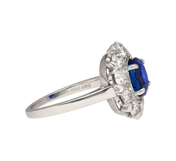1.89 Carat Oval Kashmir Blue Sapphire & Diamond Platinum Art Deco Vintage Ring