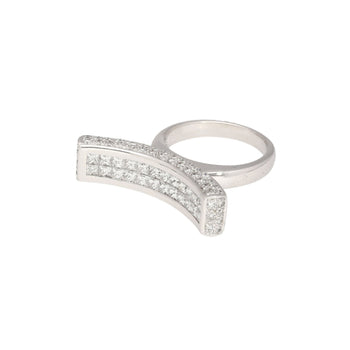 Ring sovrapposto con parte superiore curva, tempestato di diamanti taglio princess da 2 carati in 18K – Assay Jewelers