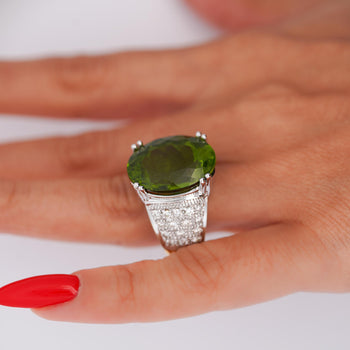 21.8 Carat Oval Green Peridot & Diamond 18K Gold Cocktail Ring – Assay Jewelers