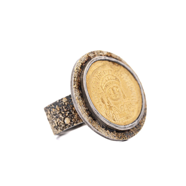 Bague en or antique 22 carats avec pièce de l’Empire byzantin Justinien I