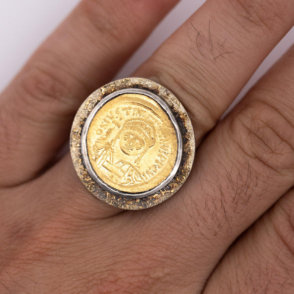 Bague en or 22K avec pièce antique de l’Empire byzantin Justinien I