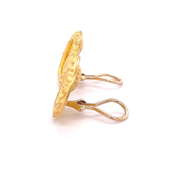 Boucles d'oreilles rondes en or 22k à motif de pièce romaine Anciens, signées Denise Roberge