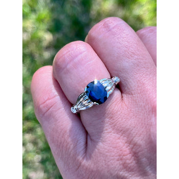Sapphire blu taglio ovale da 2,50 carati in Ring di oro bianco 14k – Assay Jewelers