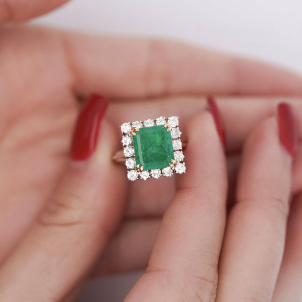 2.97 Carat Emerald Cut Emerald & Diamond Halo 18K White Gold Vintage-Style Ring
