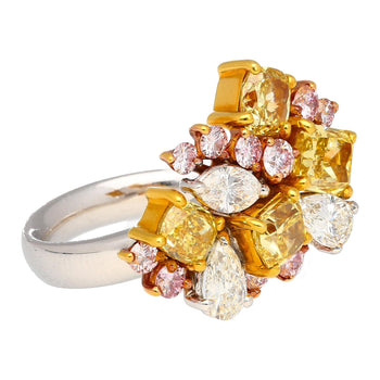 Ring cluster in platino e oro 18K con diamanti multi taglio rosa, gialli e bianchi da 3 carati – Assay Jewelers