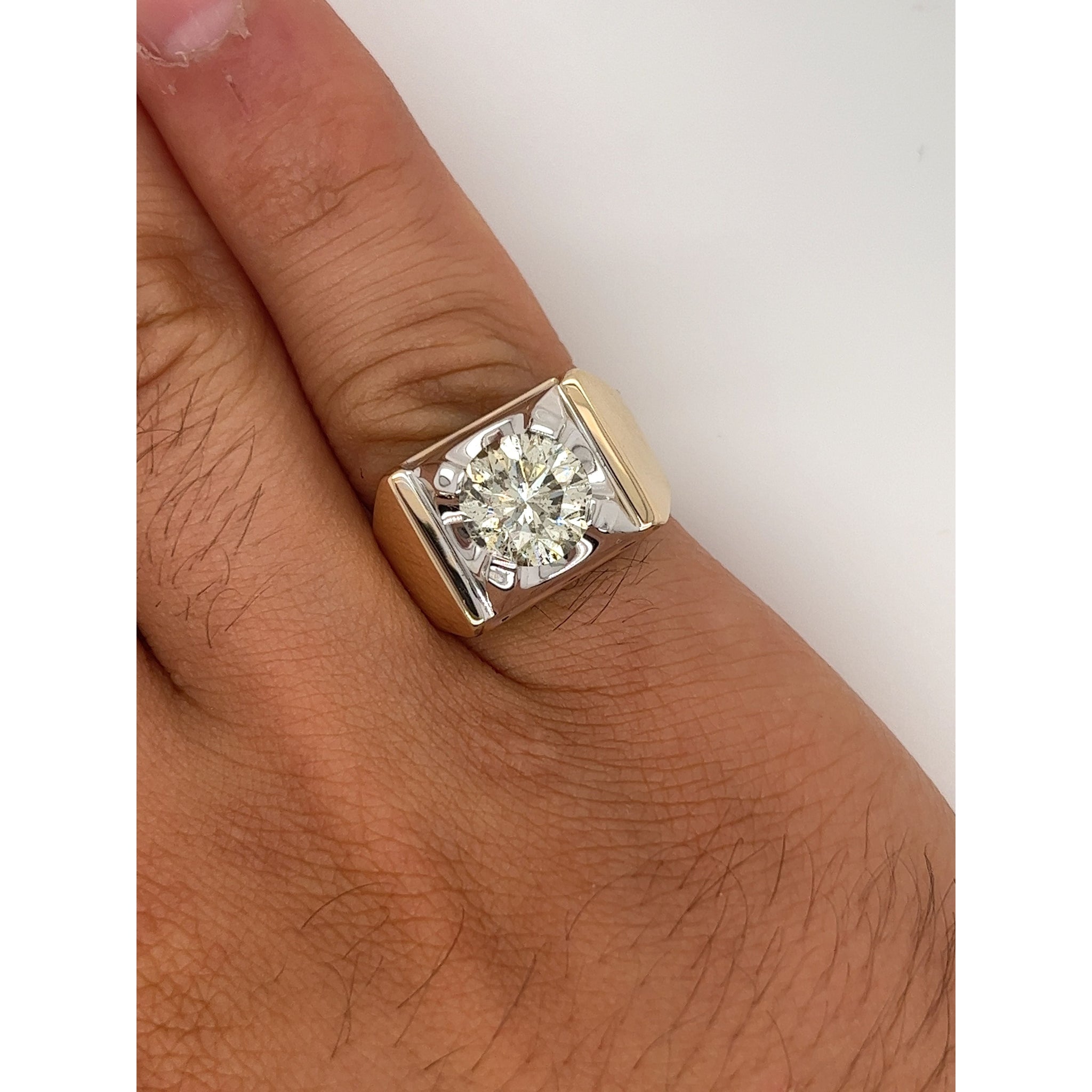 3 Carat Round Cut Natural Diamond Solitaire Mens Ring in 14K Solid Gold