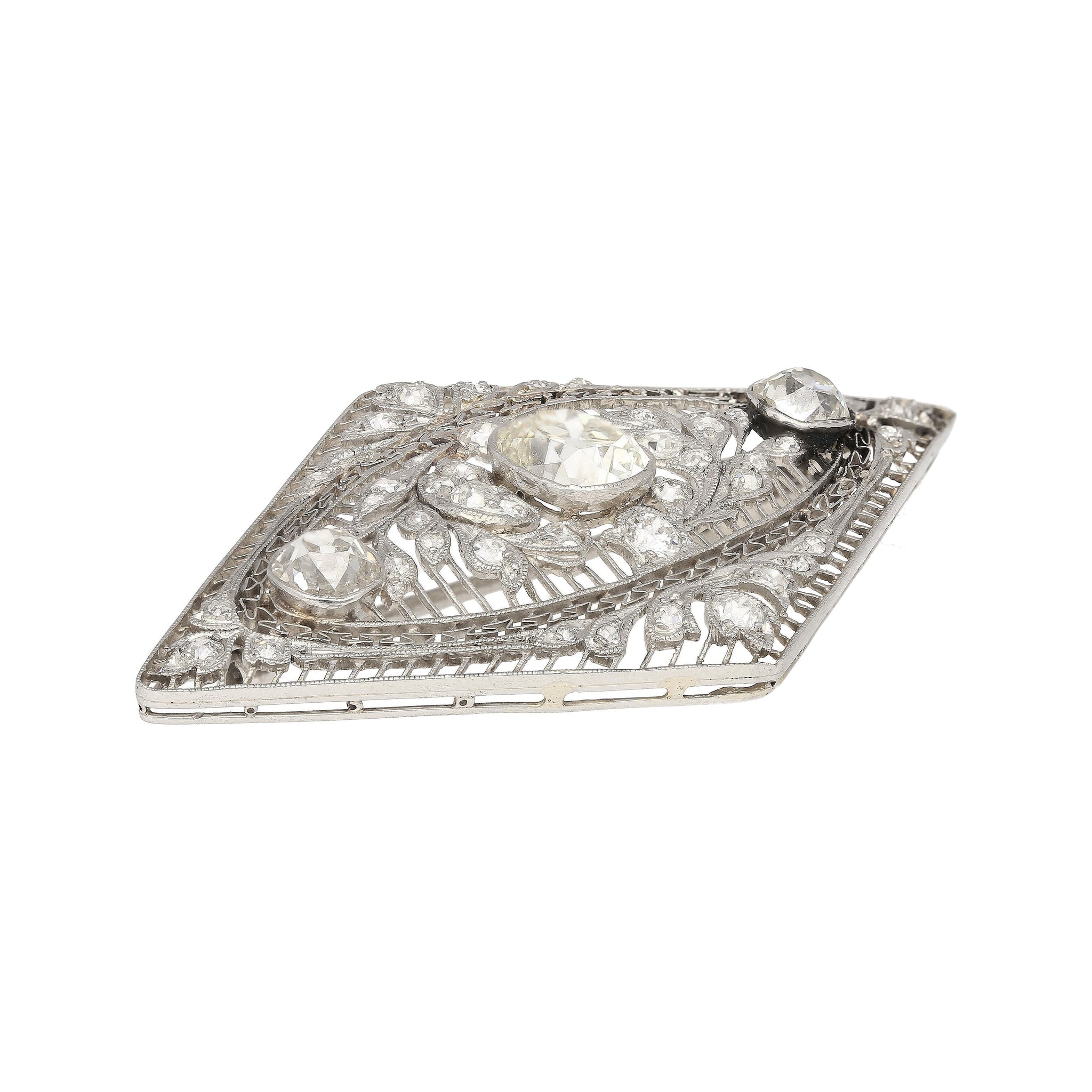3.5 Carat Old European Cut Art Deco Diamond Brooch in Textured Filigree Platinum