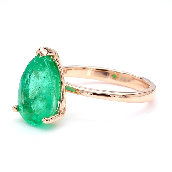 4.01 Carat Pear Cut Green Emerald Solitaire Ring in 18K Rose Gold