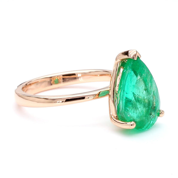4.01 Carat Pear Cut Green Emerald Solitaire Ring in 18K Rose Gold