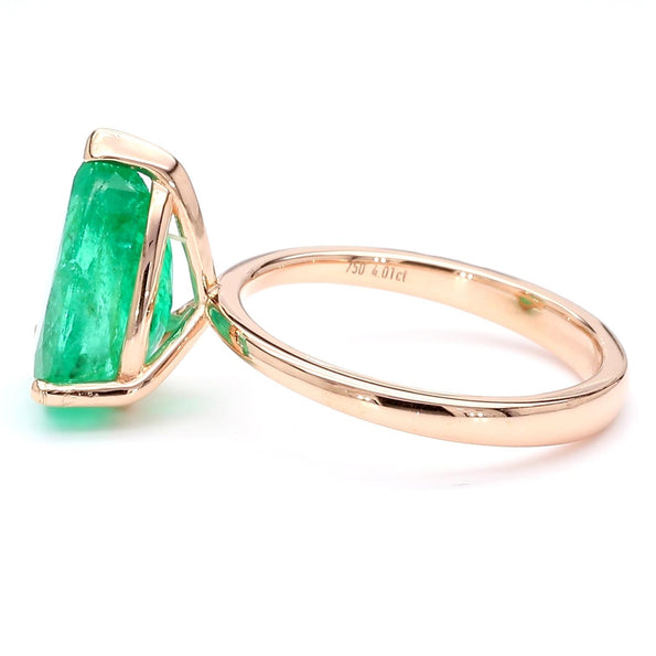 4.01 Carat Pear Cut Green Emerald Solitaire Ring in 18K Rose Gold