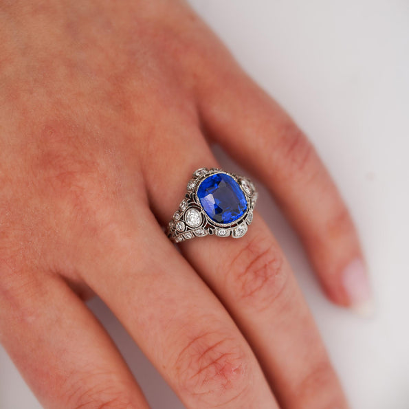 4.02 Carat No Heat Ceylon Sapphire In Platinum Art Deco Ring