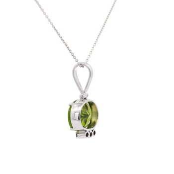 4,09 Carati di Peridoto Pendant in Oro Bianco 18K con Catena a Maglia Forzatina – Assay Jewelers