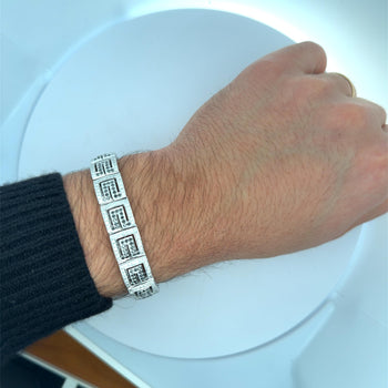 5.75 Carat Black & White Diamond in 18K White Gold Greek Key Bracelet – Assay Jewelers