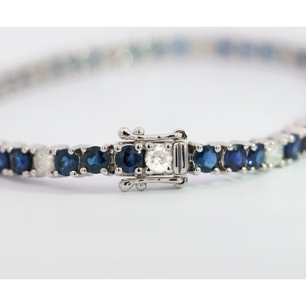 9 Carat Blue Sapphire and Diamond Tennis Bracelet in 18K White Gold