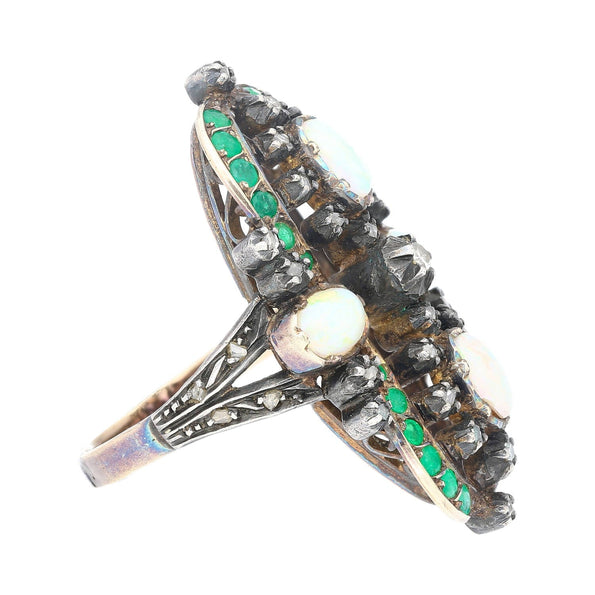 Bague antique de l'époque victorienne des années 1800, opale, émeraude et diamant, en or et argent
