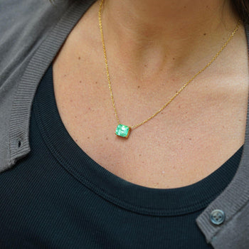 GIA 4.02 Ct Colombian Emerald Solitaire Floating 18K Gold Pendant Necklace – Assay Jewelers
