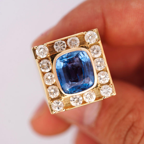 GIA Cert. 8.56 Carat Cushion Light Blue Sapphire 14K Gold Vintage Mens Ring