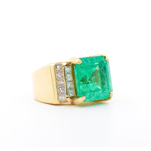 Bague pour homme en or 18K avec émeraude colombienne de 13 carats certifiée GIA et diamants taille princesse