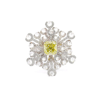 Ring Snowflake con diamante briolette Fancy Greenish Yellow da 1,52 carati certificato GIA – Assay Jewelers