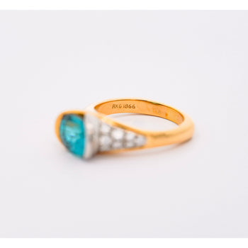 Ring bypass con zircone blu taglio ovale da 5,25 carati e diamanti, certificato GIA, firmato Richard Krementz – Assay Jewelers