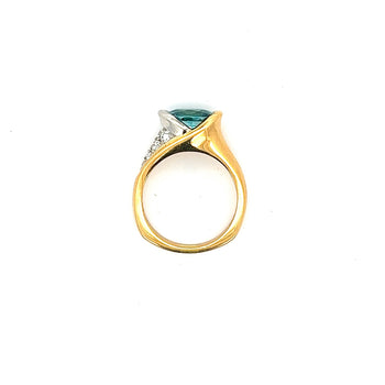 Ring bypass con zircone blu taglio ovale da 5,25 carati e diamanti, certificato GIA, firmato Richard Krementz – Assay Jewelers