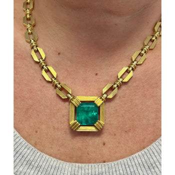 Henry Dunay 19.48 carat Colombian Emerald Necklace in 18k Yellow Gold – Assay Jewelers