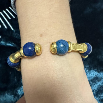 Lapis Lazuli 21K Gold Hammered Finish Bead Bangle Bracelet – Assay Jewelers