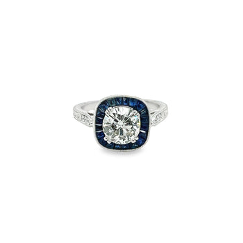 Natural da 1,40 carati, diamante taglio tondo con halo di zaffiri blu in montatura Ring Art Déco in filigrana – Assay Jewelers