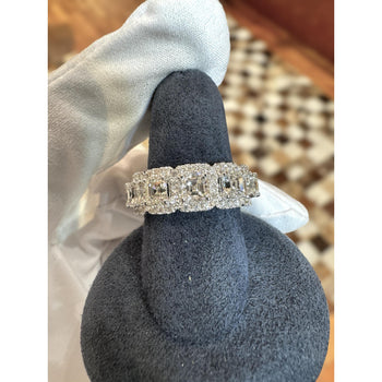 18Kホワイトゴールドの天然2.75 CTTWアッシャーカットダイヤモンドクラウンRing婚約指輪 – Assay Jewelers