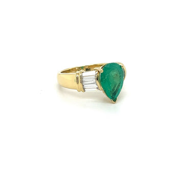 Ring con smeraldo colombiano naturale taglio pera da 3,22 carati e diamanti baguette laterali – Assay Jewelers