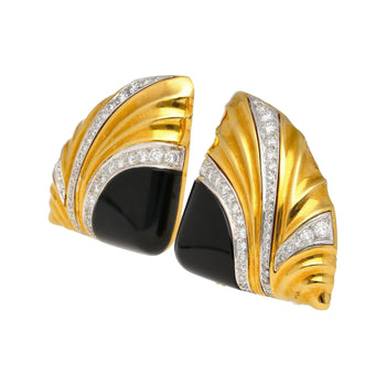 Orecchini in onice naturale e diamanti, in oro giallo 18K e platino con finitura zigrinata – Assay Jewelers