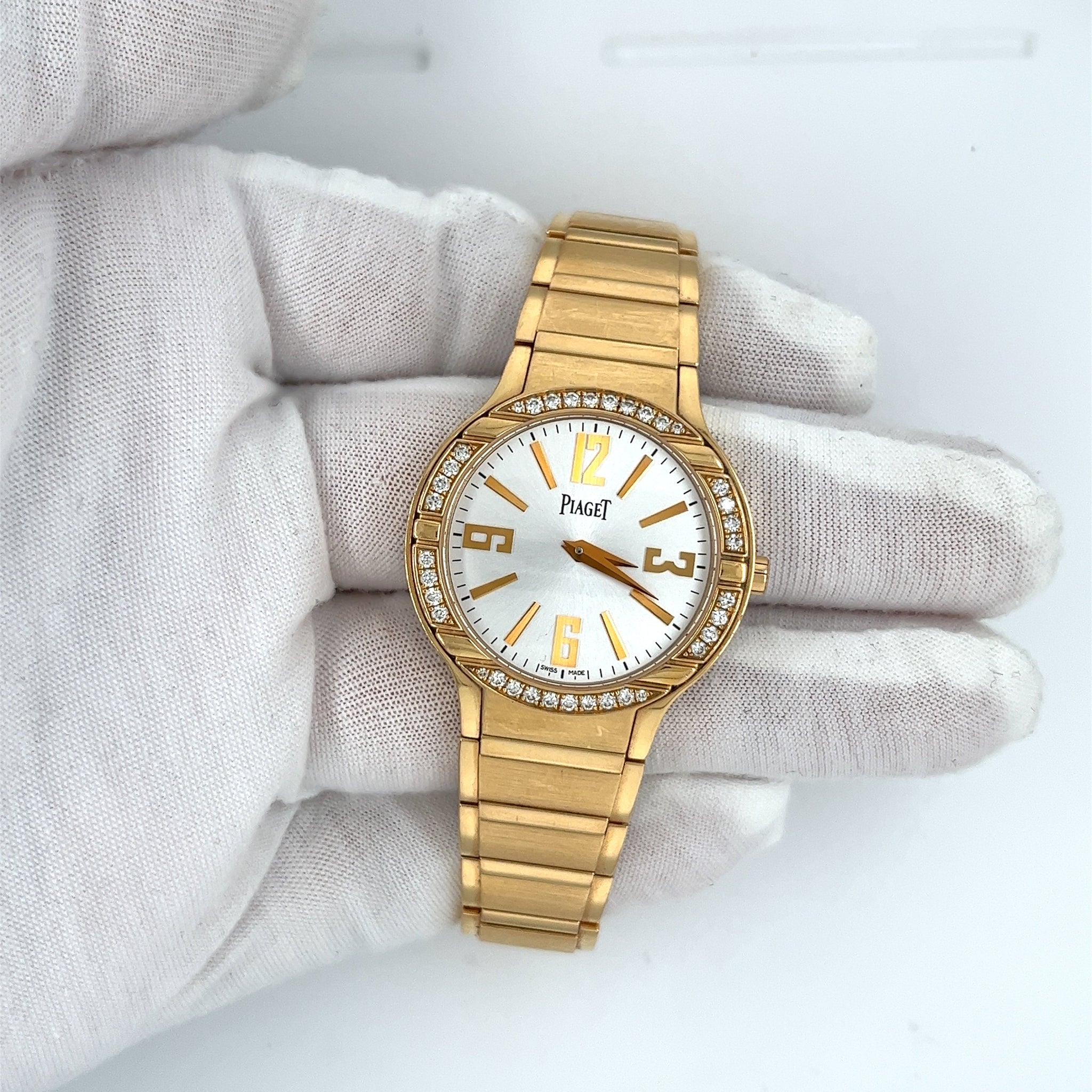 Piaget Polo Ladies 32mm Watch in 18K Yellow Gold With Diamond Bezel and Piaget Papers