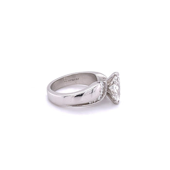 Ring con diamante taglio marquise da 1,20 carati in platino – Assay Jewelers