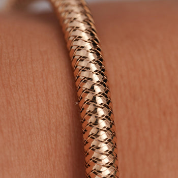 Roberto Coin in 18K Rose Gold Woven Cylinder Flexible Bangle Bracelet – Assay Jewelers