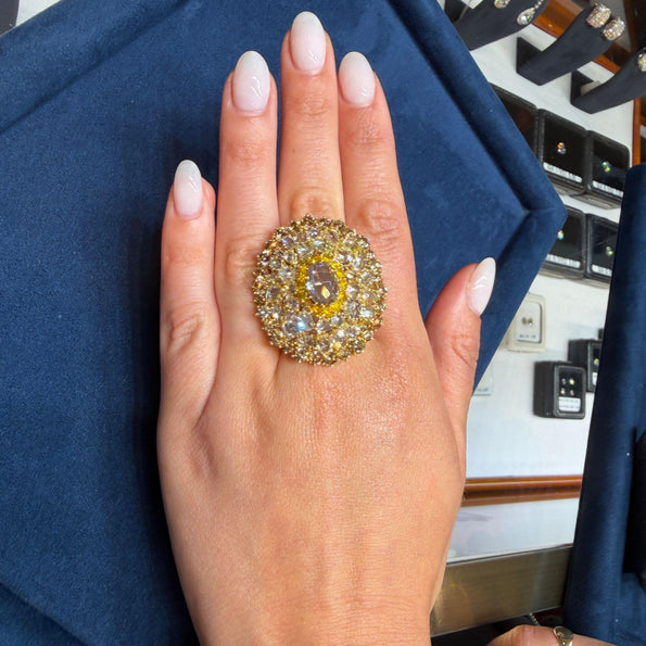 Vintage 22 Carat Multi-Color Rose Cut & Round Diamond Cluster 18K Gold Dome Ring