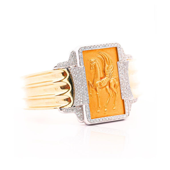 Vintage 22K and 18K Pegasus Motif Bangle Bracelet in Diamond Bezel