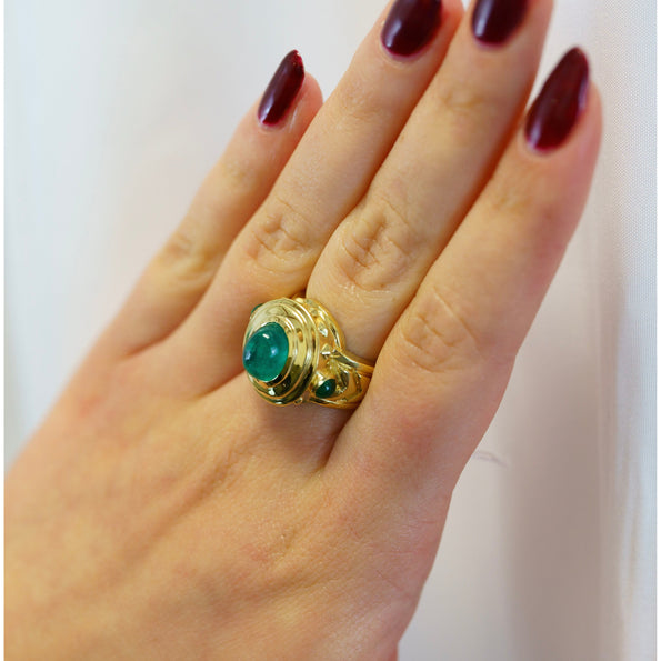 Vintage 3 Carat Cabochon Cut Colombian Emerald Bezel in 20K Yellow Gold Ring