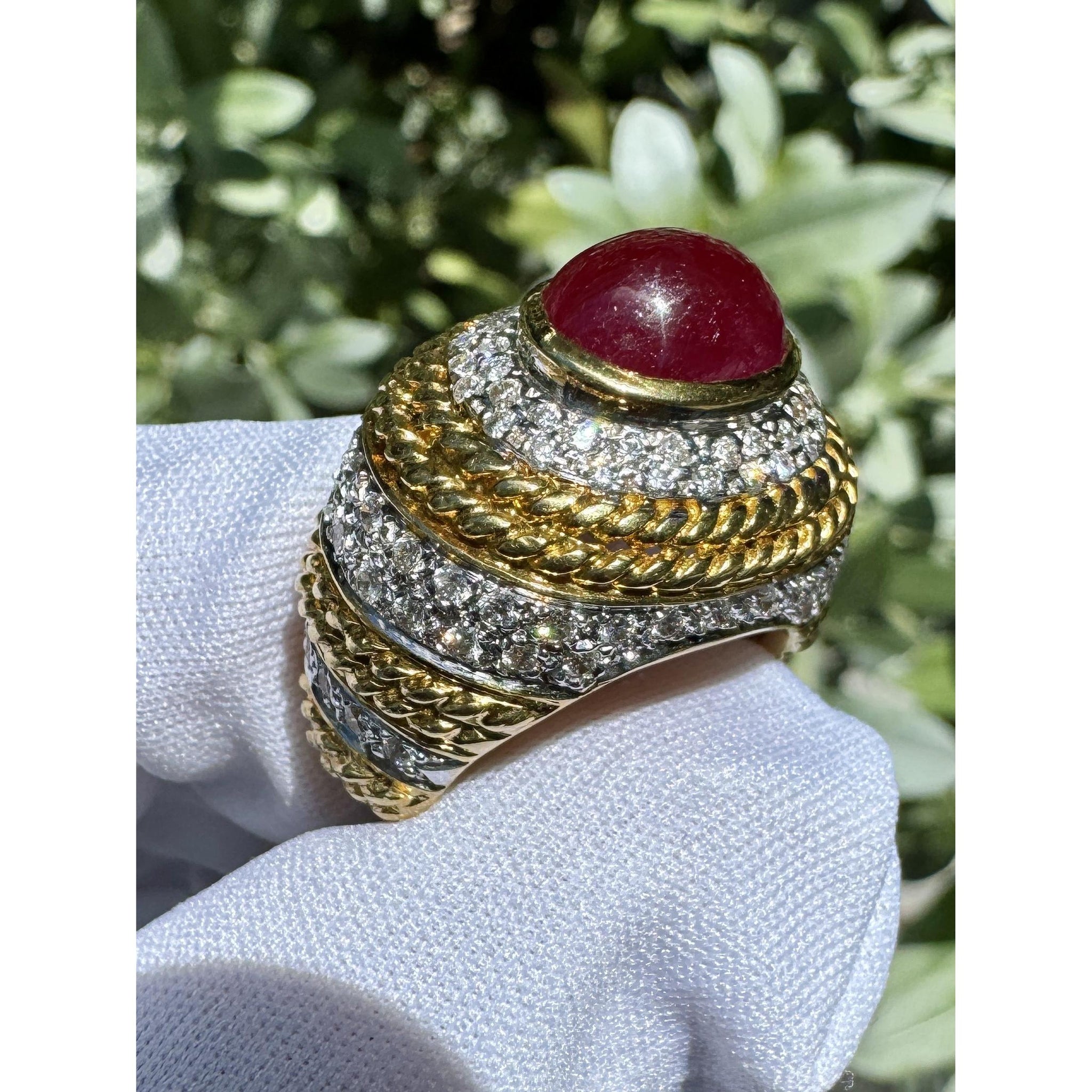 Vintage 5 Carat Cabochon Ruby, Diamond and 18K Gold Retro Bezel Rope Style Ring