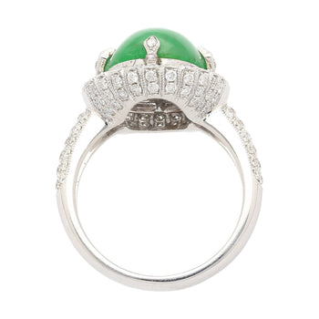 Vintage 7.29 Carat Jadeite Jade "A" Ring with Round Cut Diamond Halo & 18K Milgrain Finish – Assay Jewelers