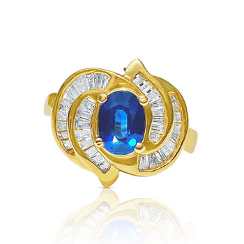 Bague cocktail Anciens en or 14 k avec saphir bleu et diamants taille baguette – Assay Jewelers